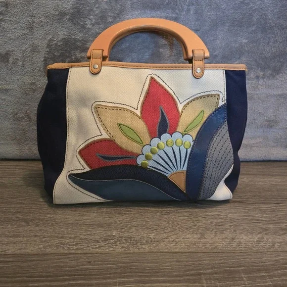 Relic Floral Applique Canvas Satchel Purse Acrylic Handle Handbag Bag - Picture 1 of 9